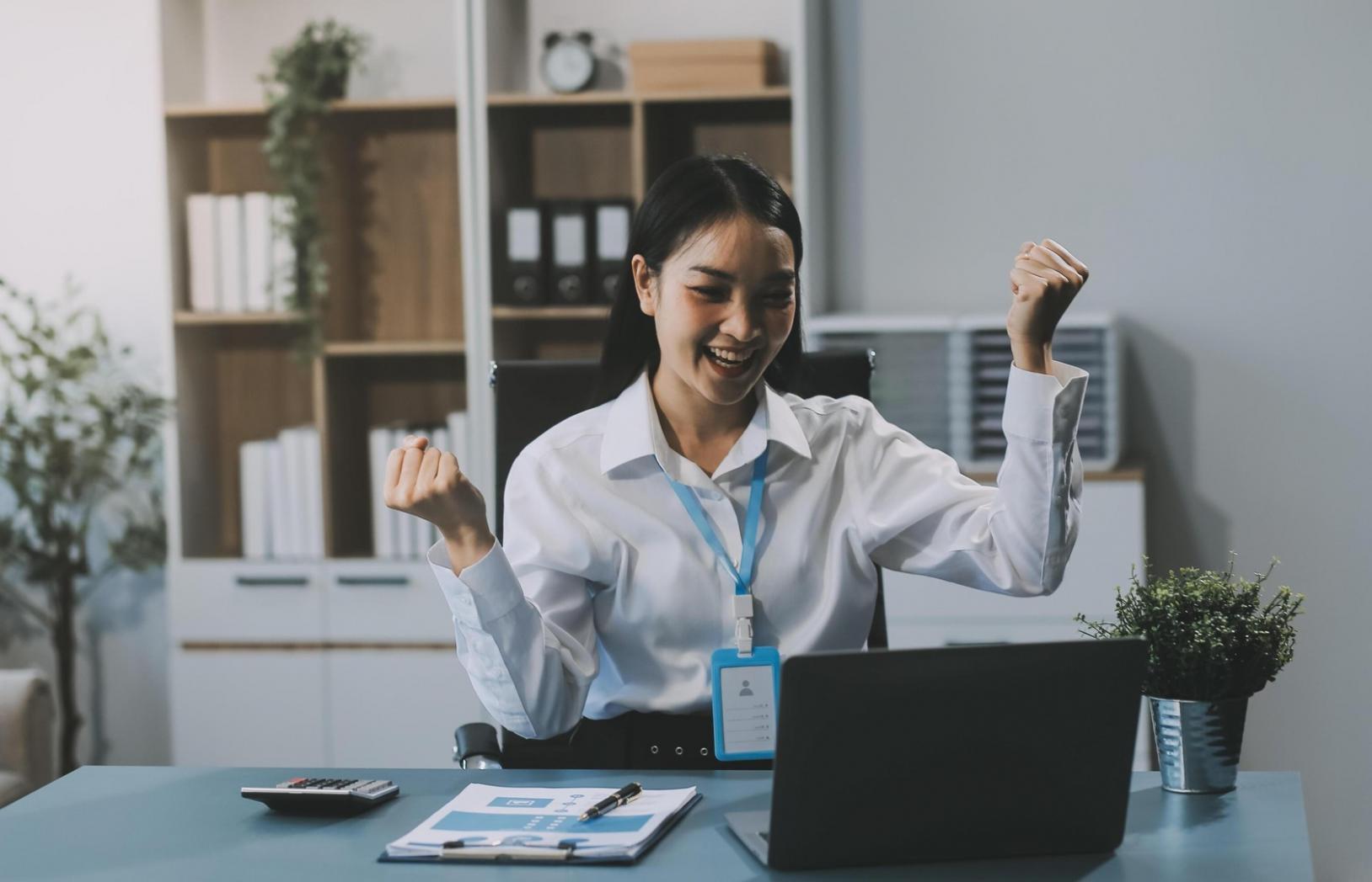 Team-Besprechung zu Content-Strategien